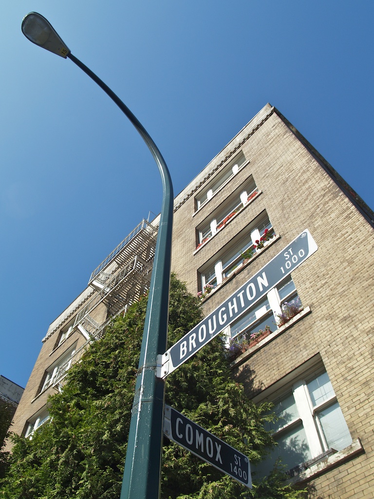 E8292723.jpg
