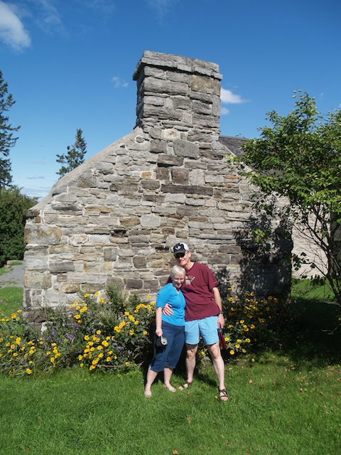 34_E8052598.jpg