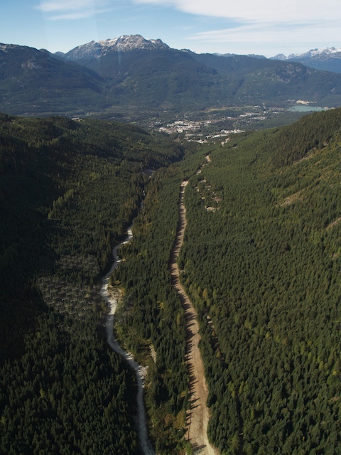 E9213012.jpg